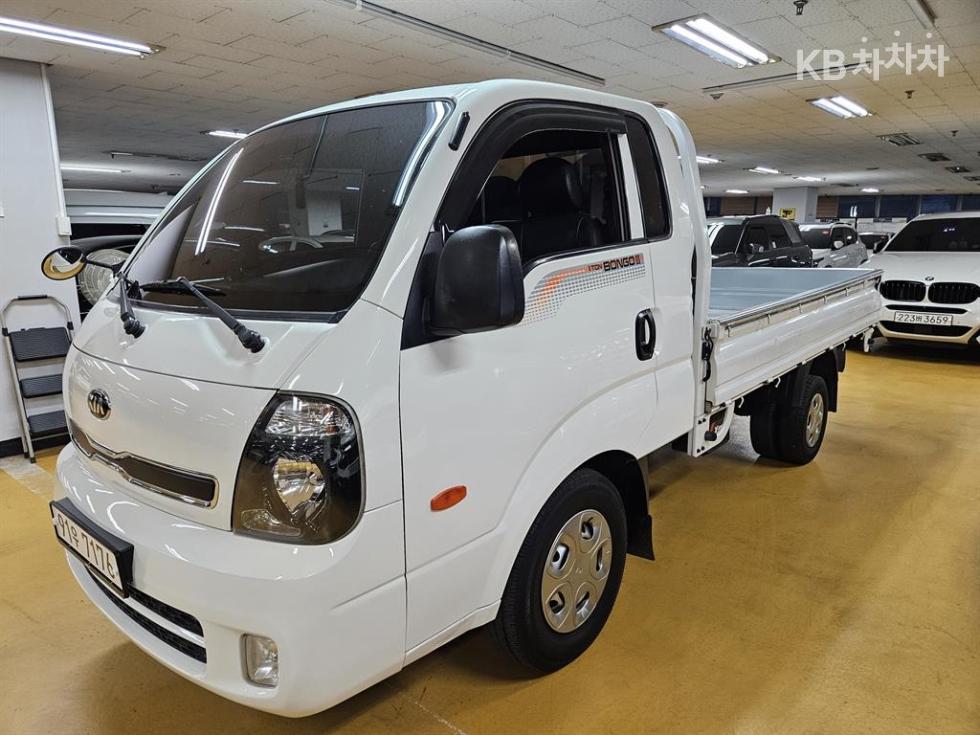2016 - kia bongo iii