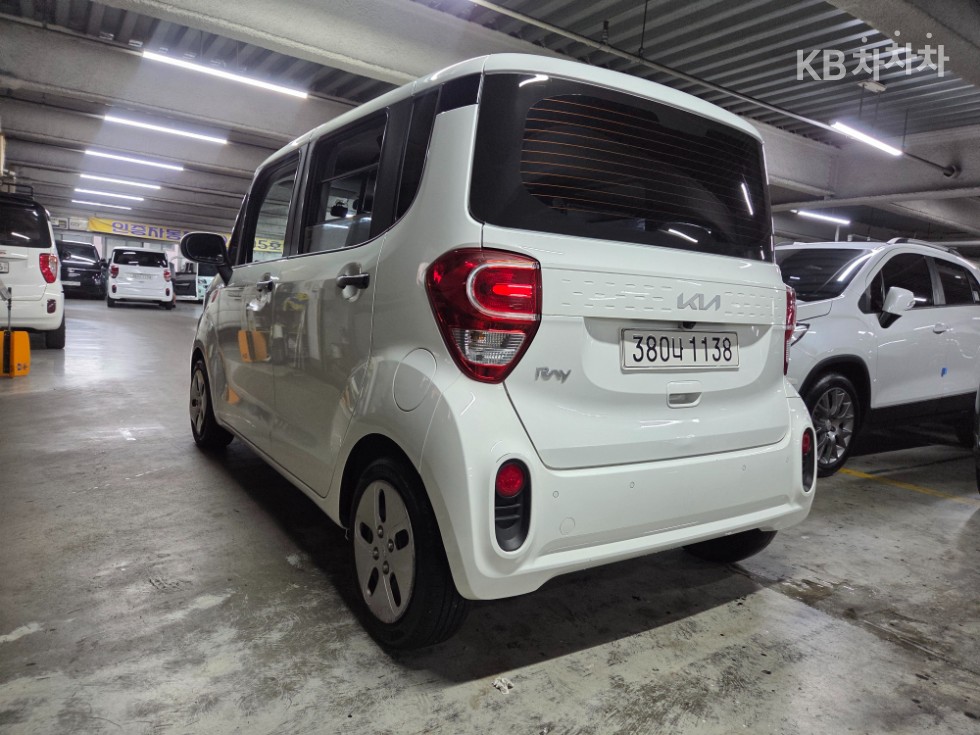 2022 - kia ray