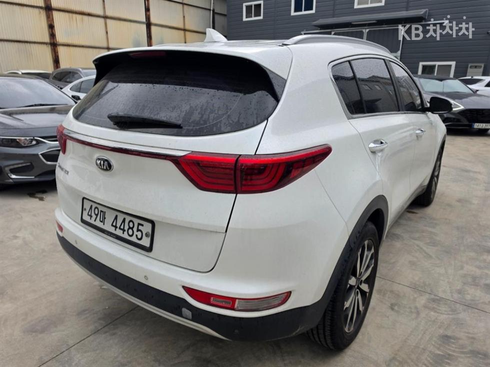 2018 - kia sportage