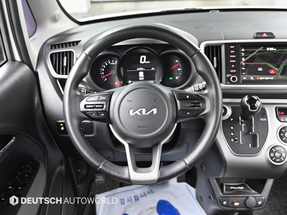 2022 - kia ray