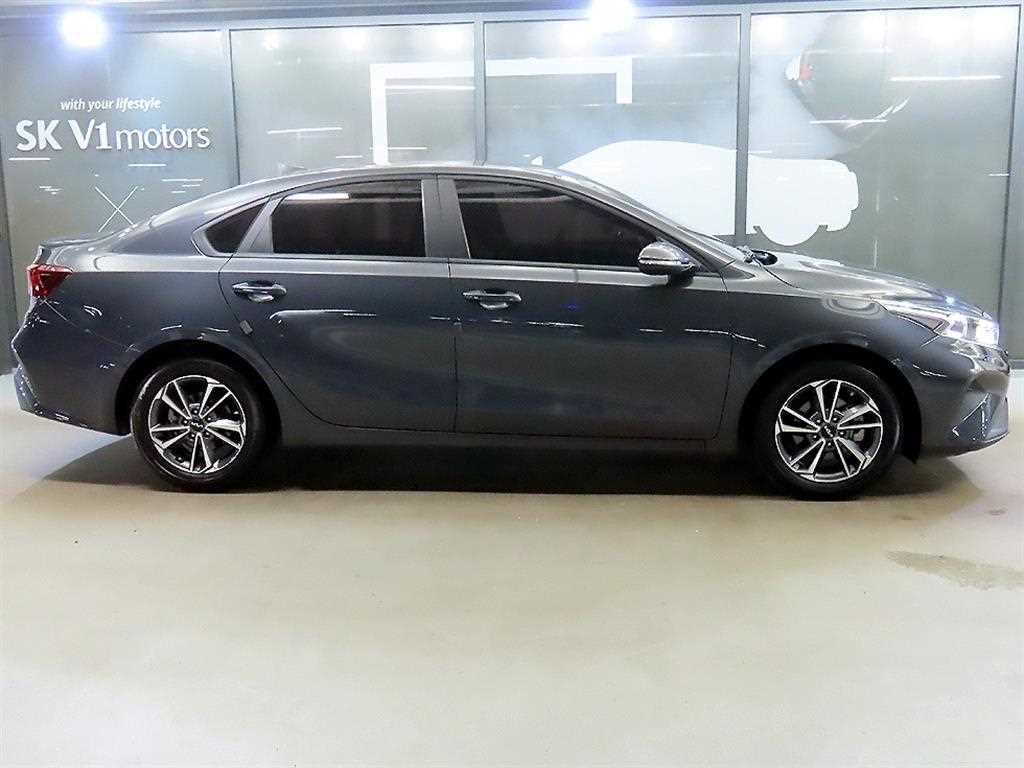 2022 - kia k3