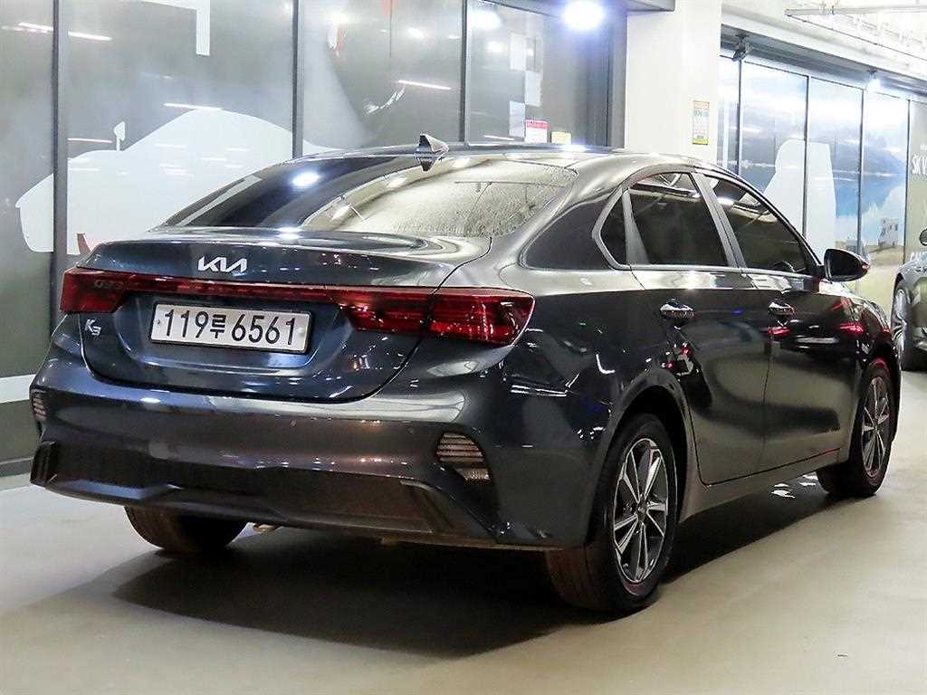 2022 - kia k3