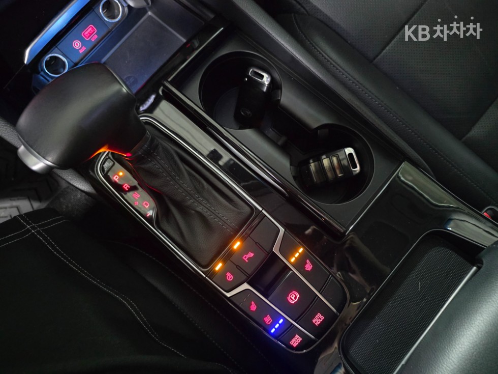 2016 - kia k7