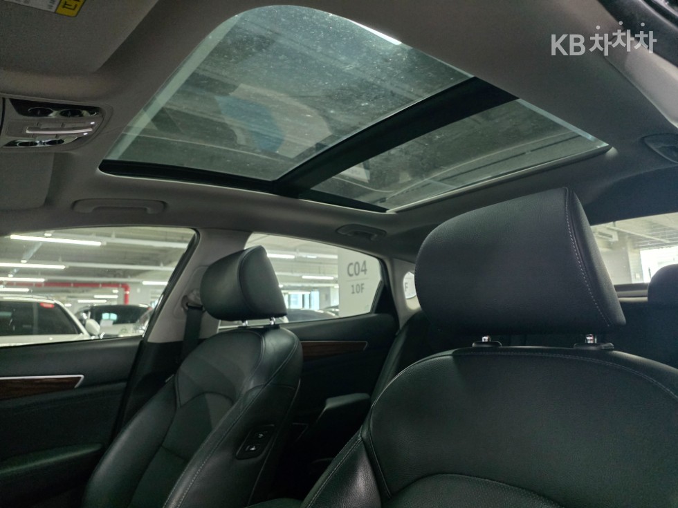 2016 - kia k7