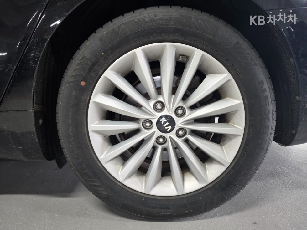 2016 - kia k7