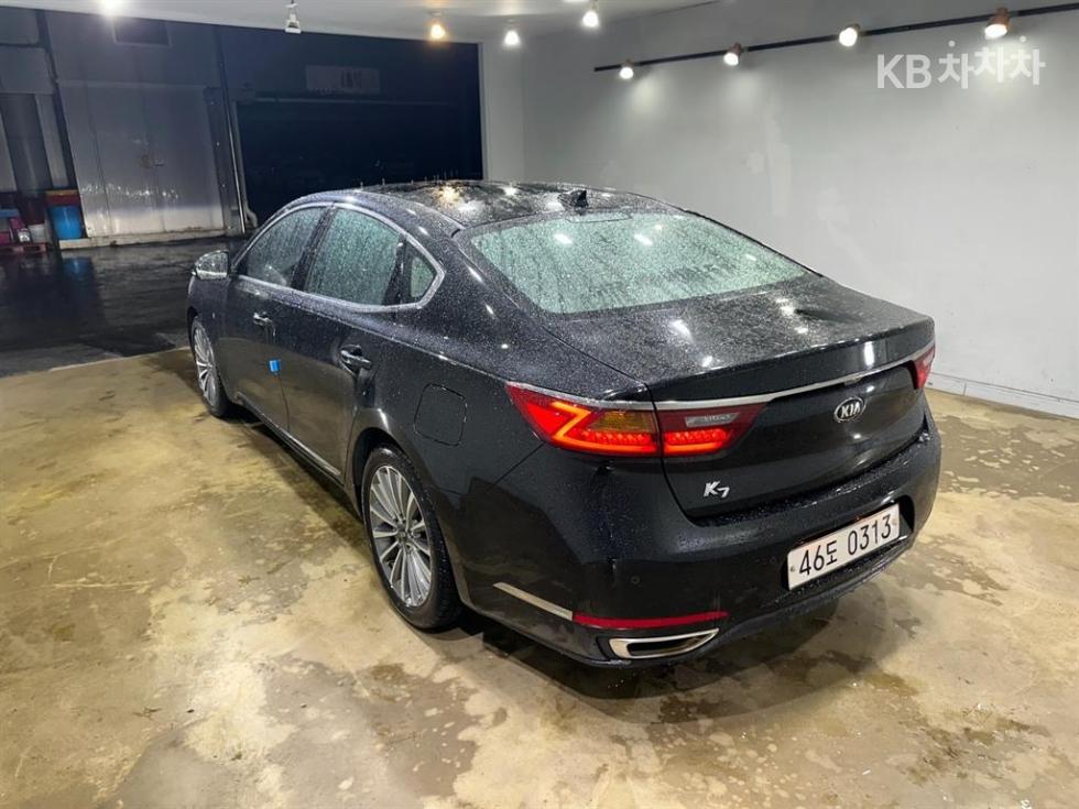 2016 - kia k7