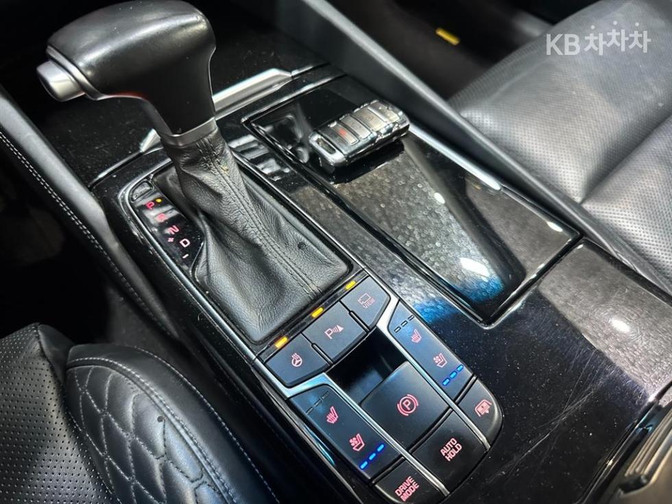 2016 - kia k7