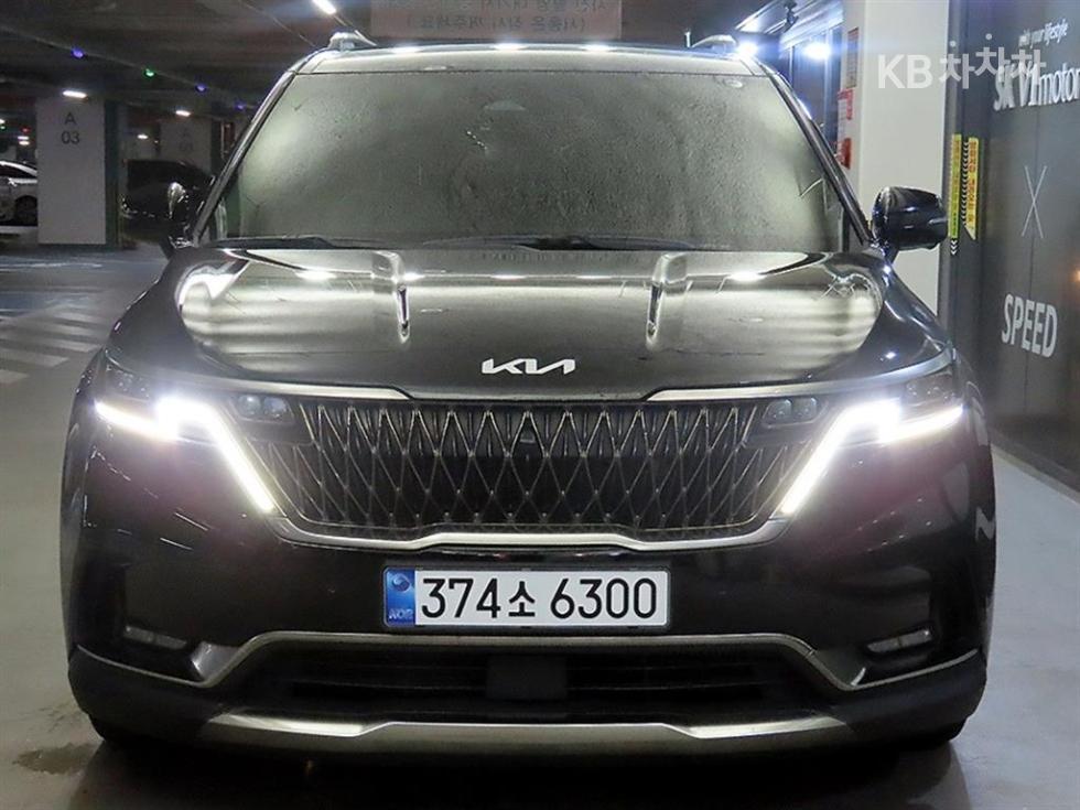 2022 - kia carnival