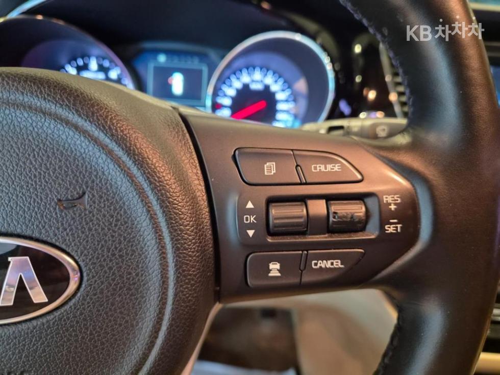 2018 - kia carnival