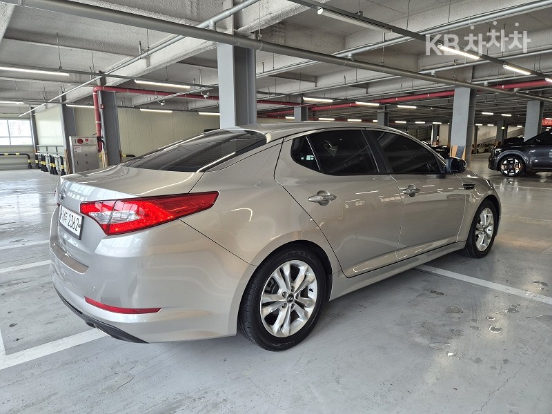 2012 - kia k5