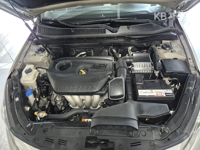2012 - kia k5