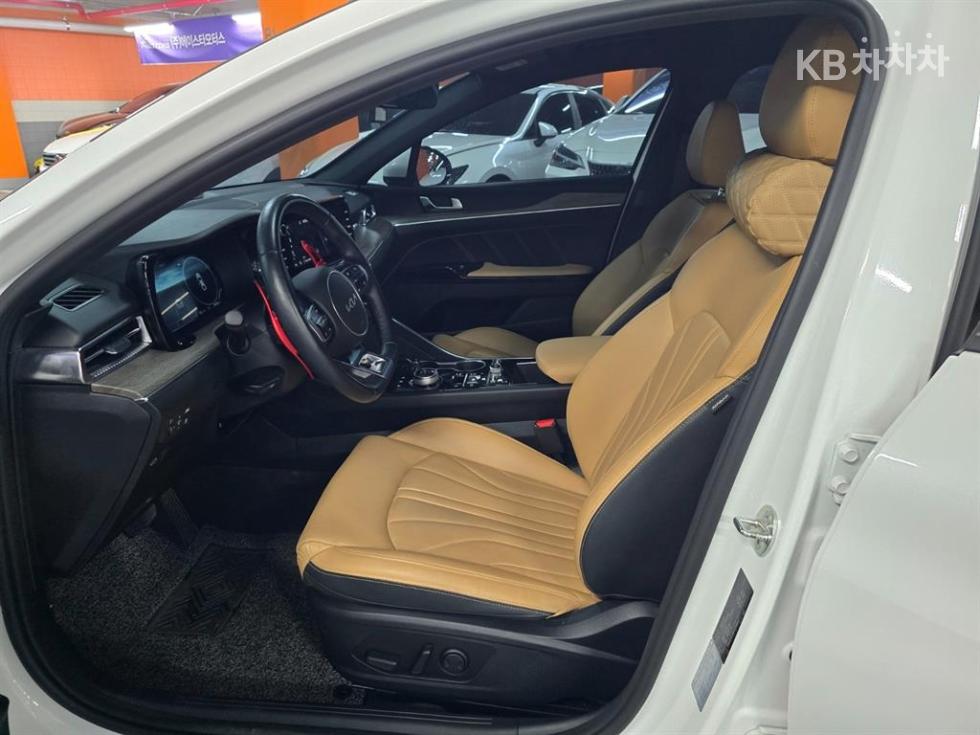 2023 - kia k5