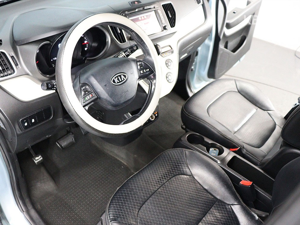 2012 - kia ray