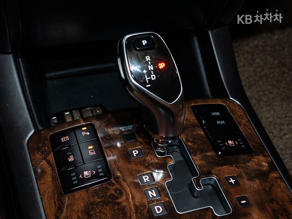 2018 - kia mohave