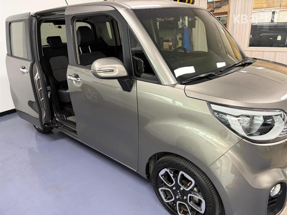 2019 - kia ray