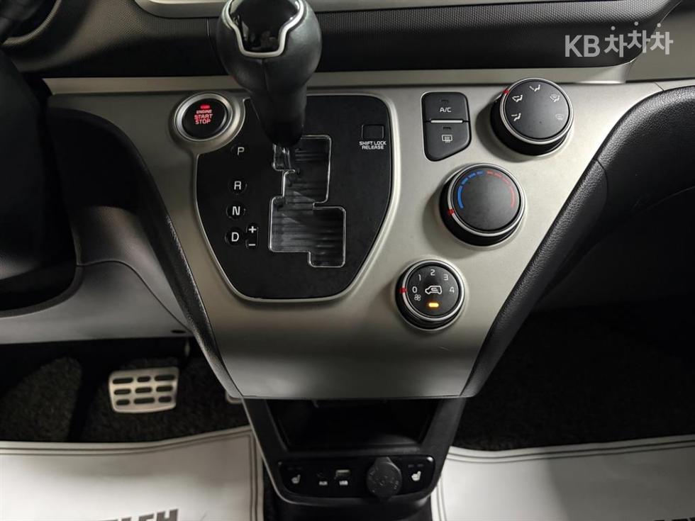 2019 - kia ray