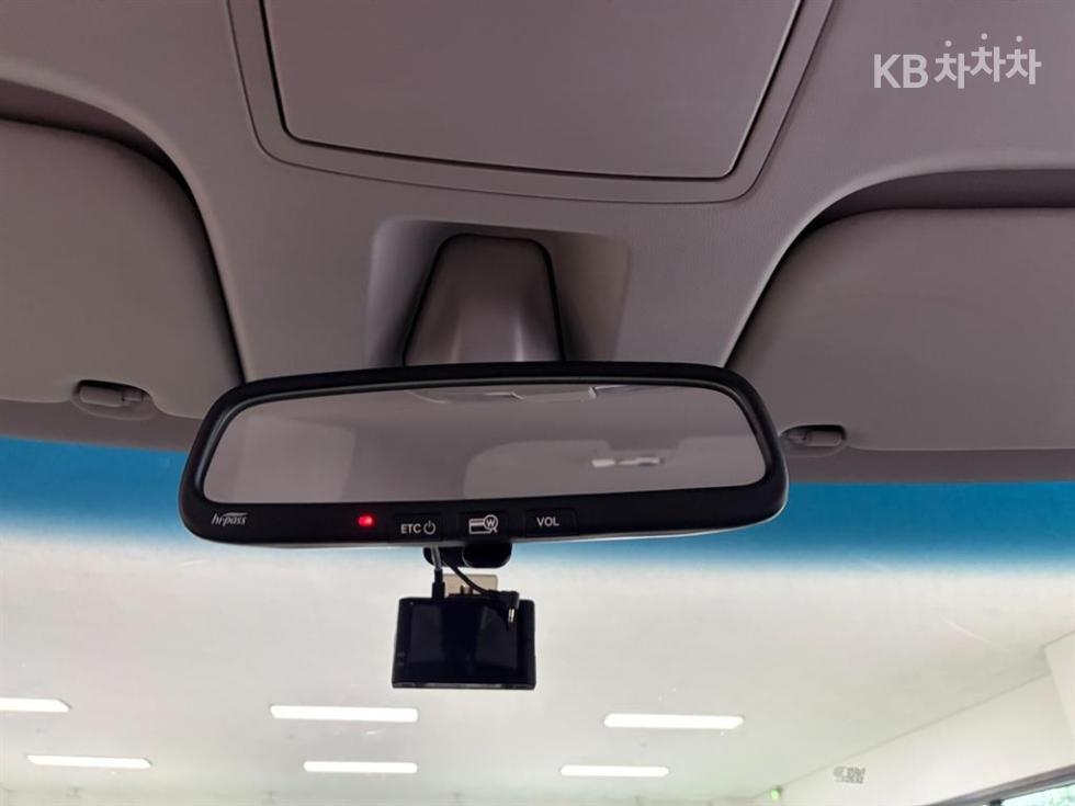 2019 - kia ray