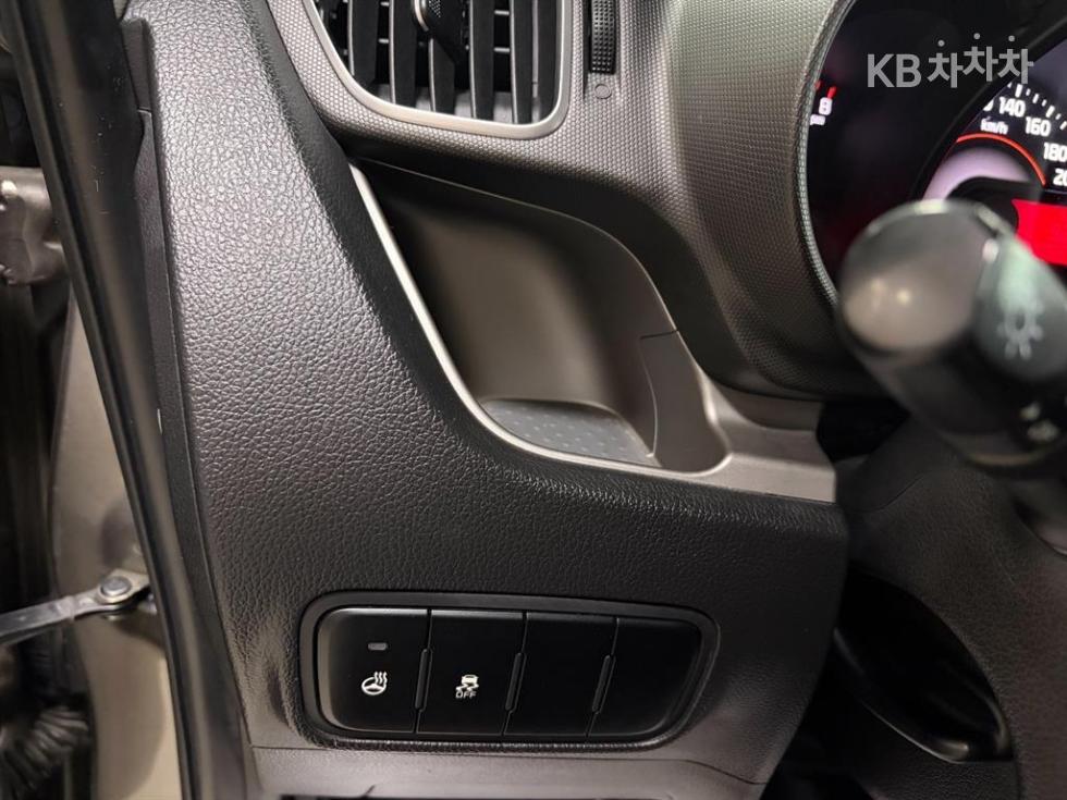 2019 - kia ray