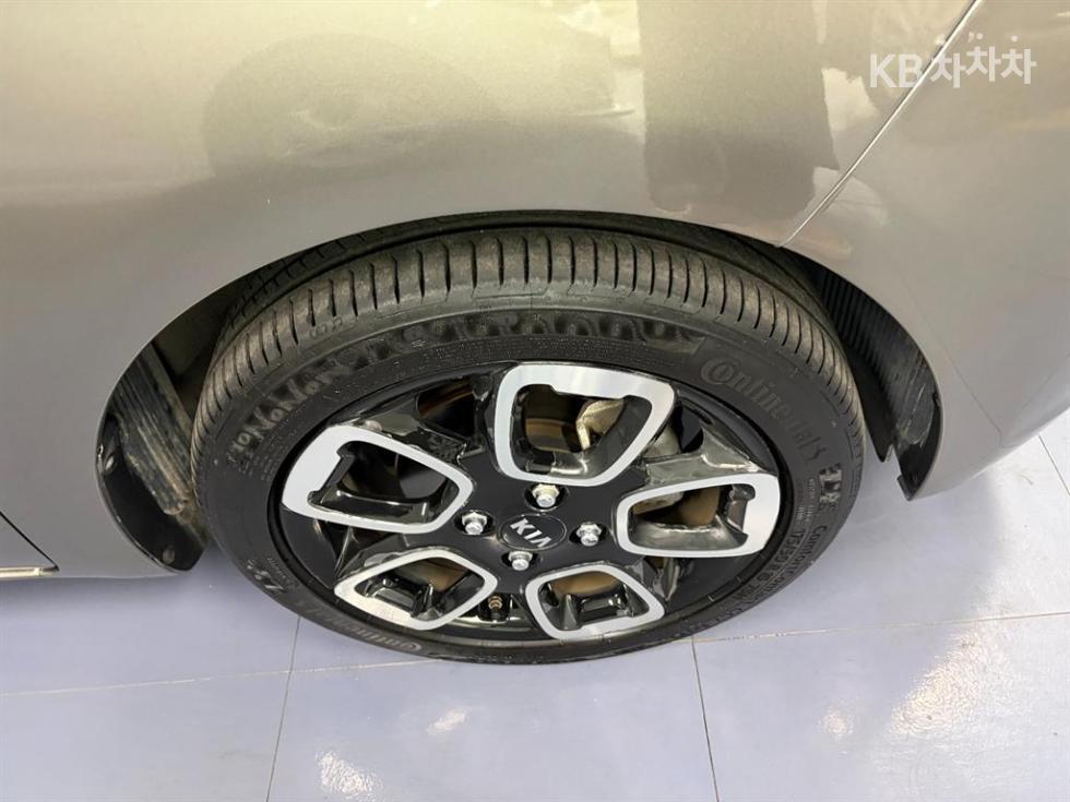 2019 - kia ray