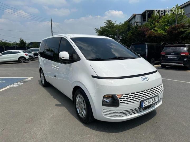 Hyundai Staria 2.2 카고 5 — foto 1