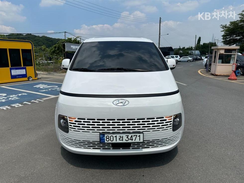 Hyundai Staria — miniaturë 2