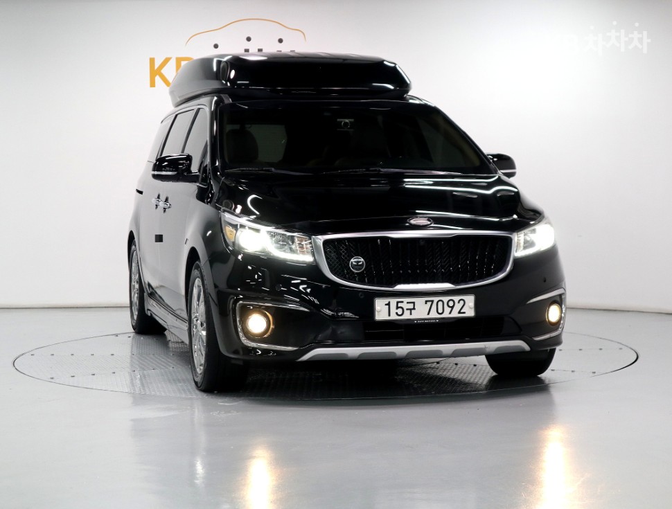 2018 - kia carnival