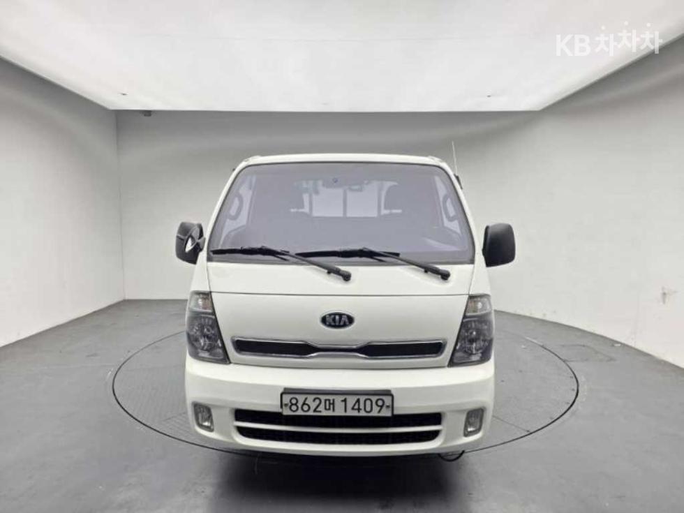 2016 - kia bongo iii