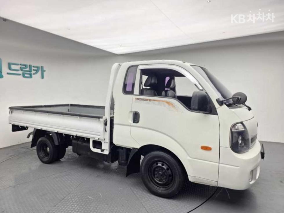 2016 - kia bongo iii