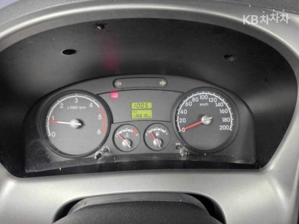 2016 - kia bongo iii
