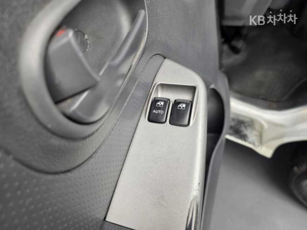 2016 - kia bongo iii