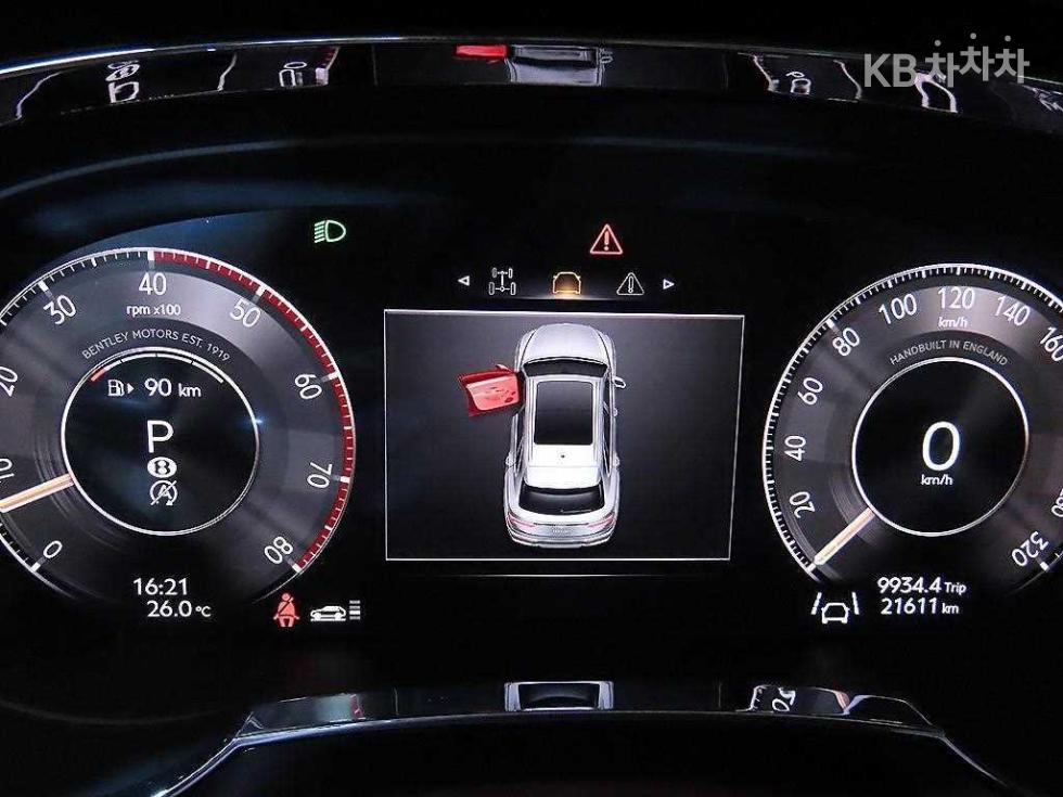 2024 Bentley Used Car photo