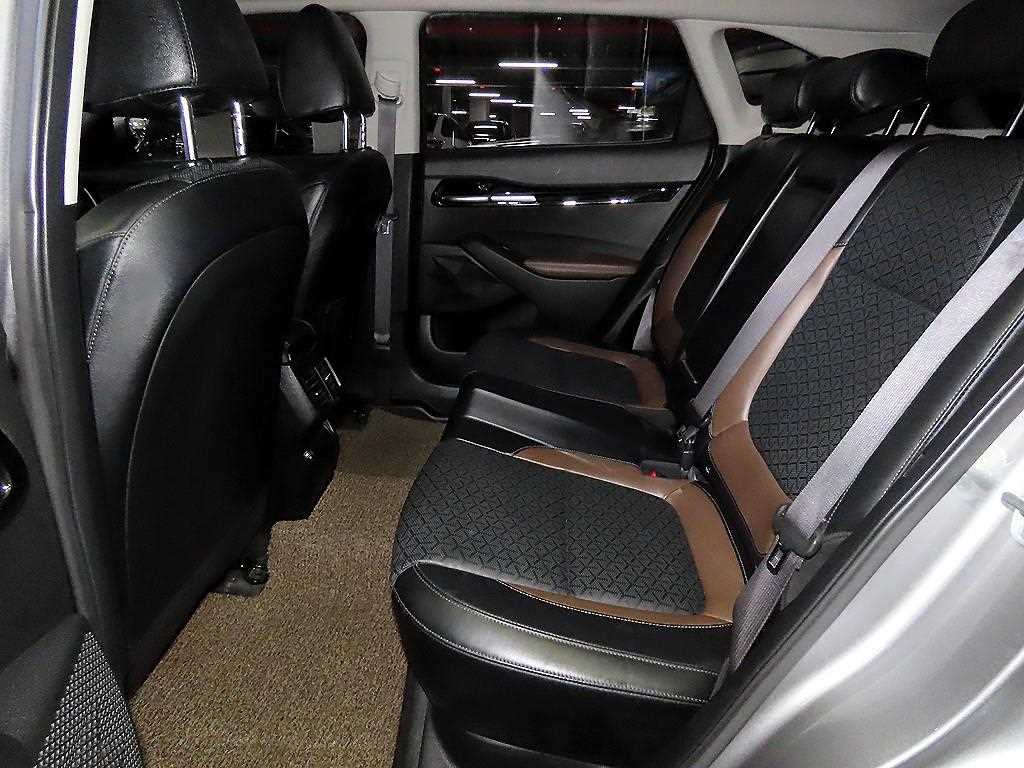 2020 - kia seltos