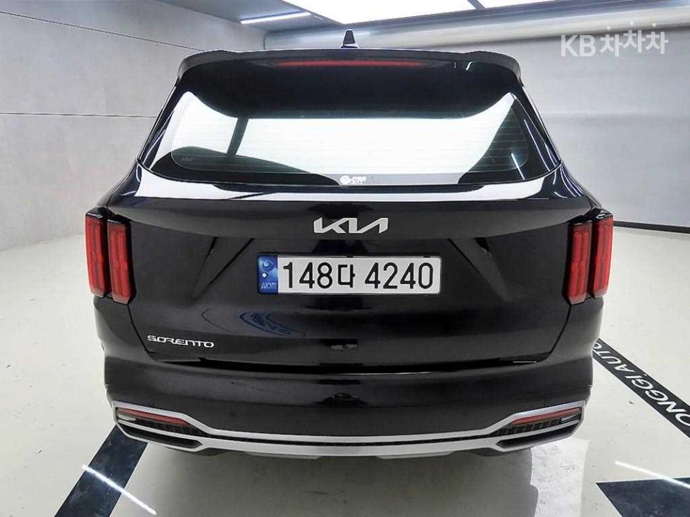 2023 - kia sorento