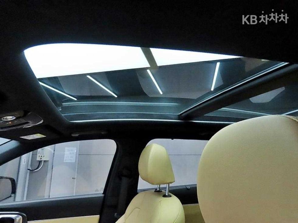 2023 - kia sorento