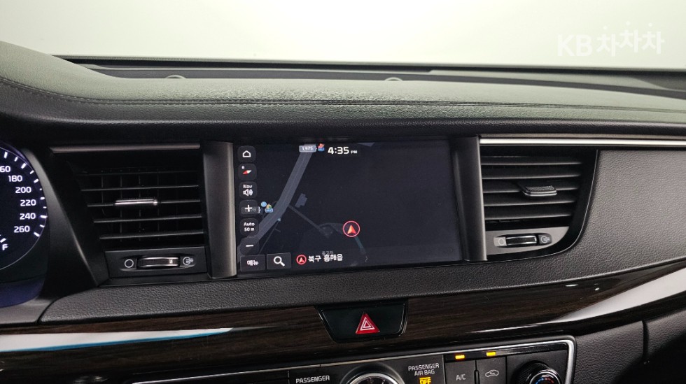 2019 - kia k7