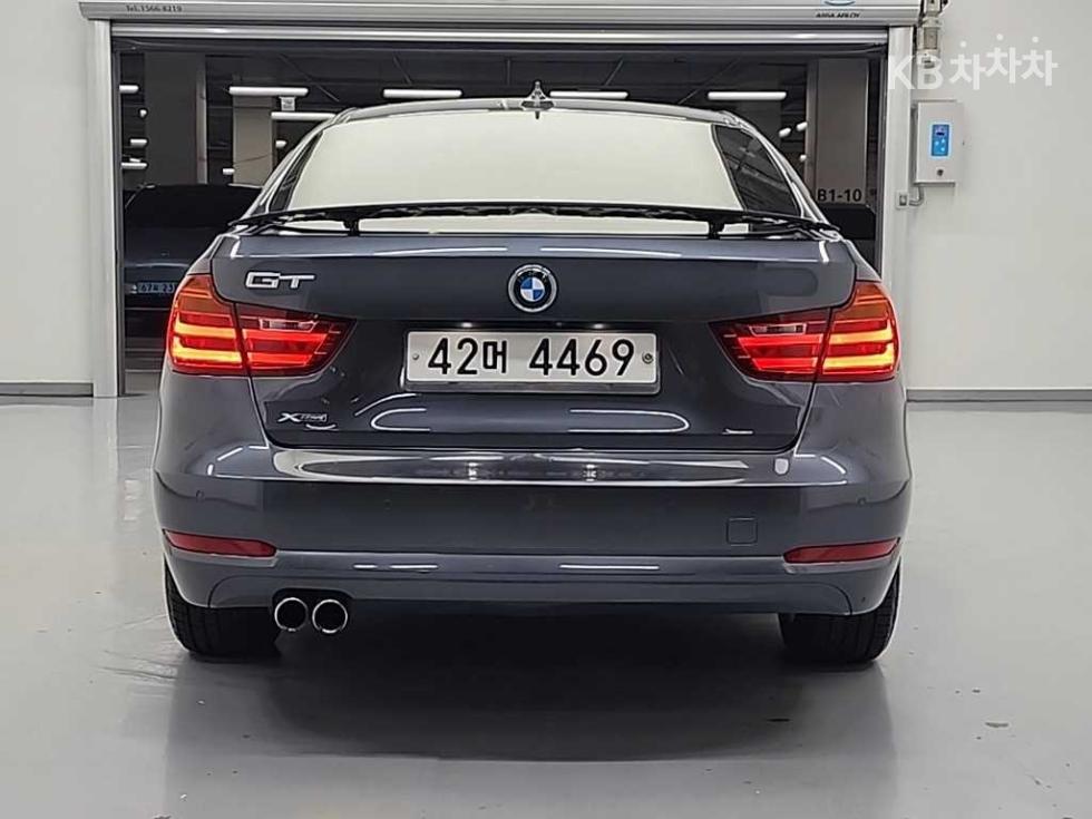 BMW Gran Turismo 2016 photo 3