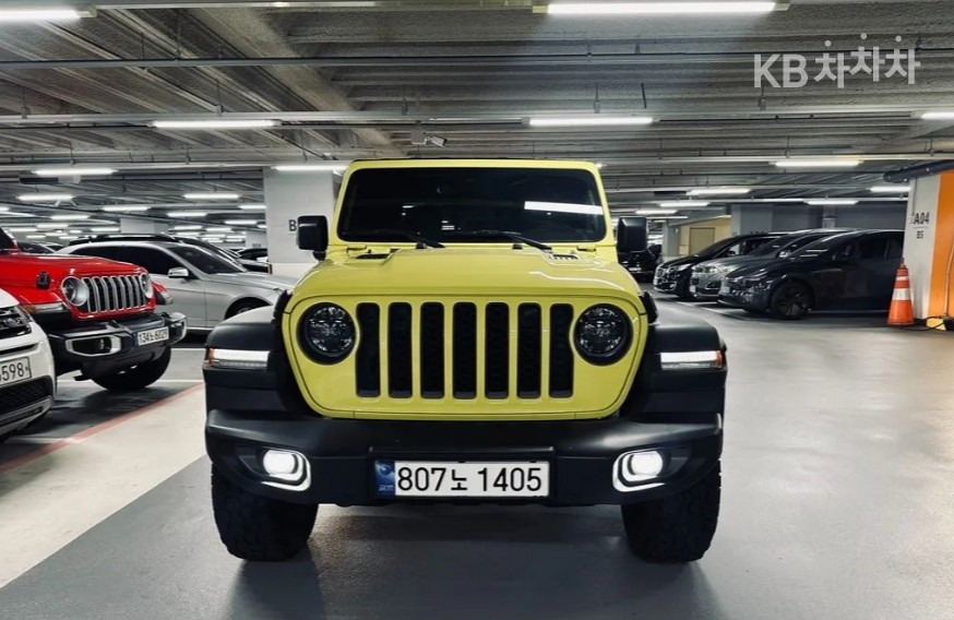 2023 - jeep gladiator