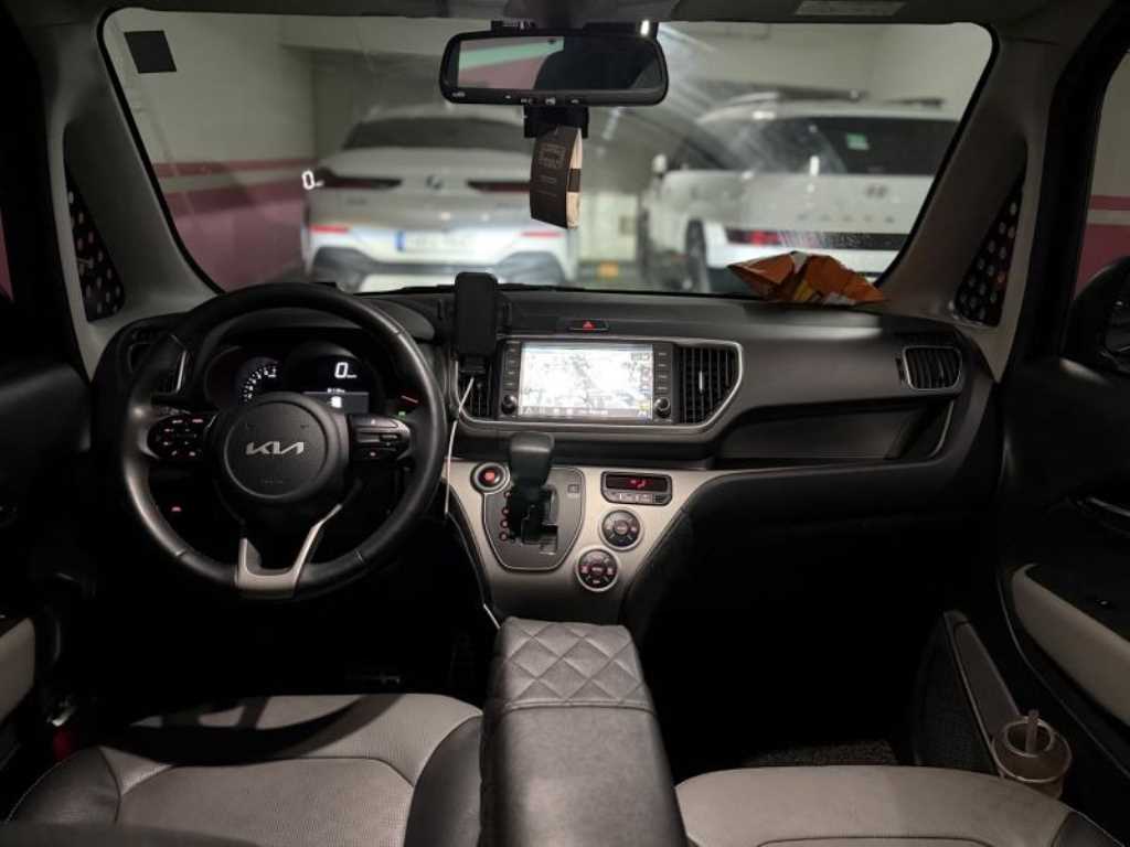 2022 - kia ray