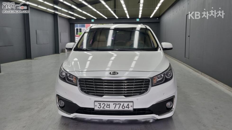 2016 - kia carnival