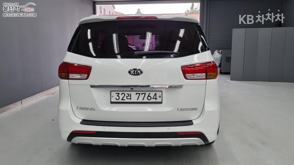 2016 - kia carnival
