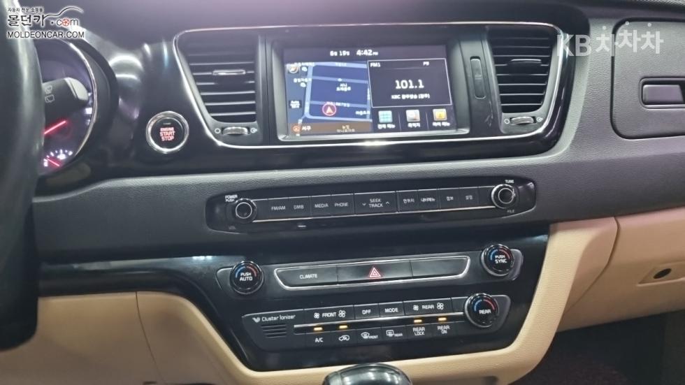 2016 - kia carnival