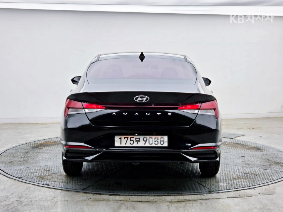 Hyundai Avante, 2021, фотография 4