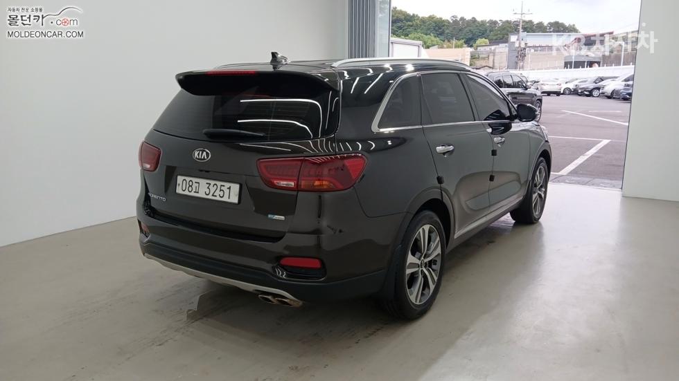 2018 - kia sorento