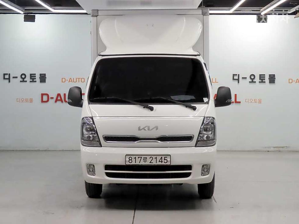 2022 - kia bongo iii