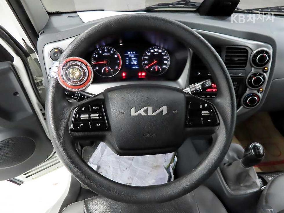 2022 - kia bongo iii