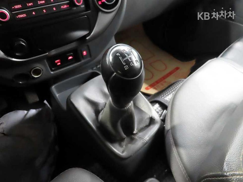 2022 - kia bongo iii