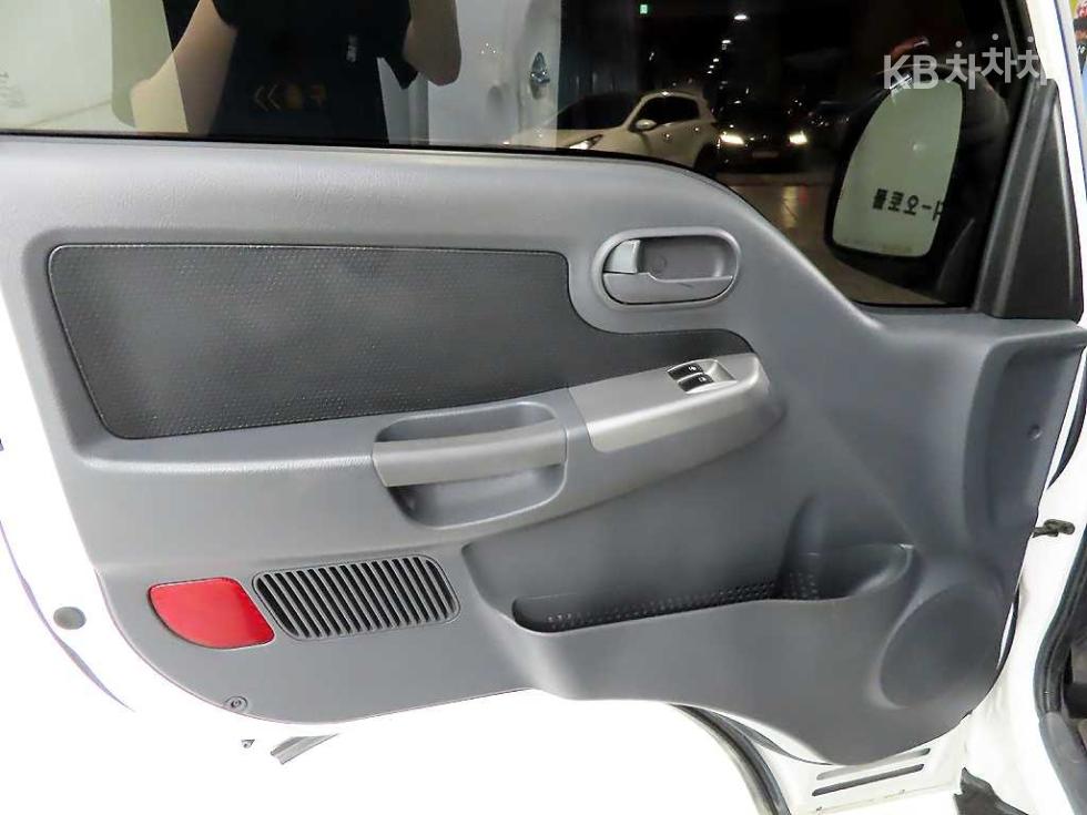 2022 - kia bongo iii