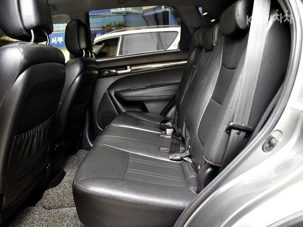 2011 - kia sorento