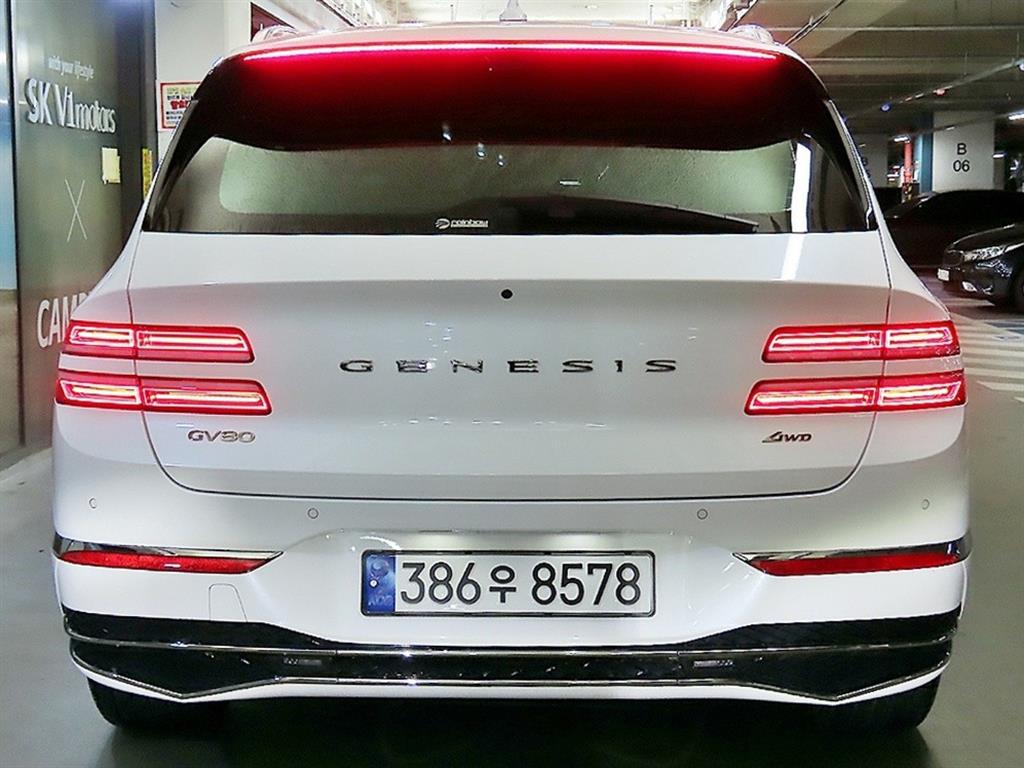 2023 Genesis GV80 photo