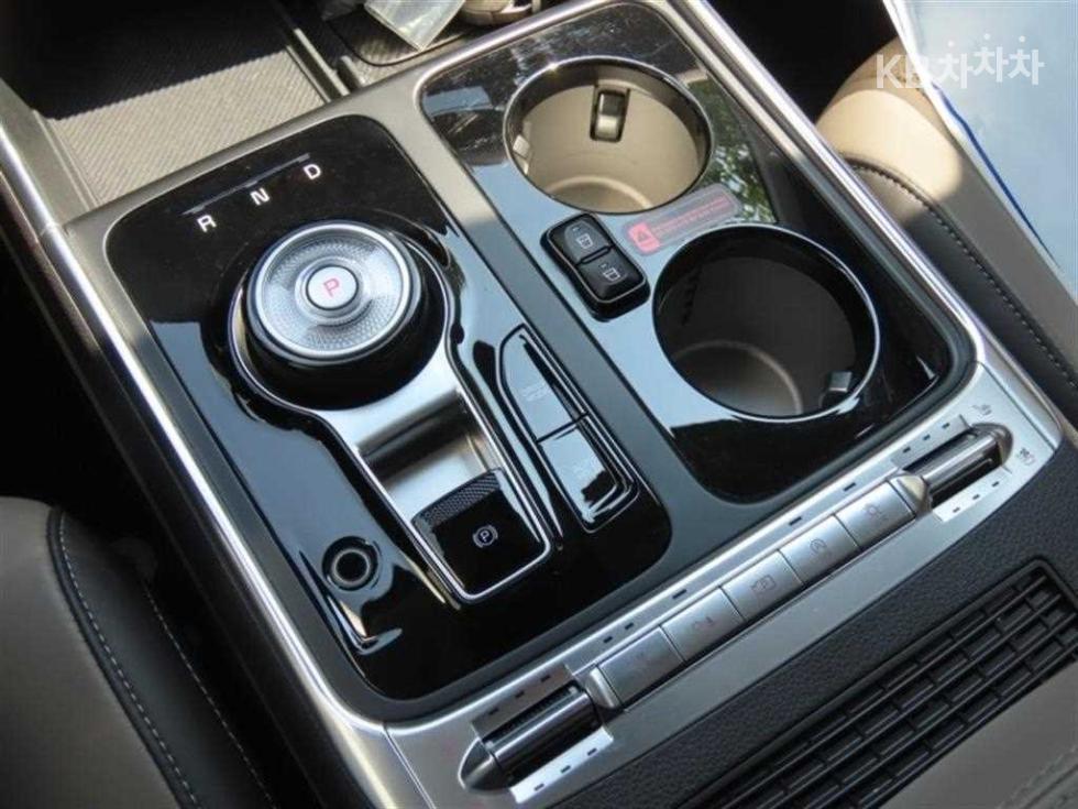 2025 - kia carnival